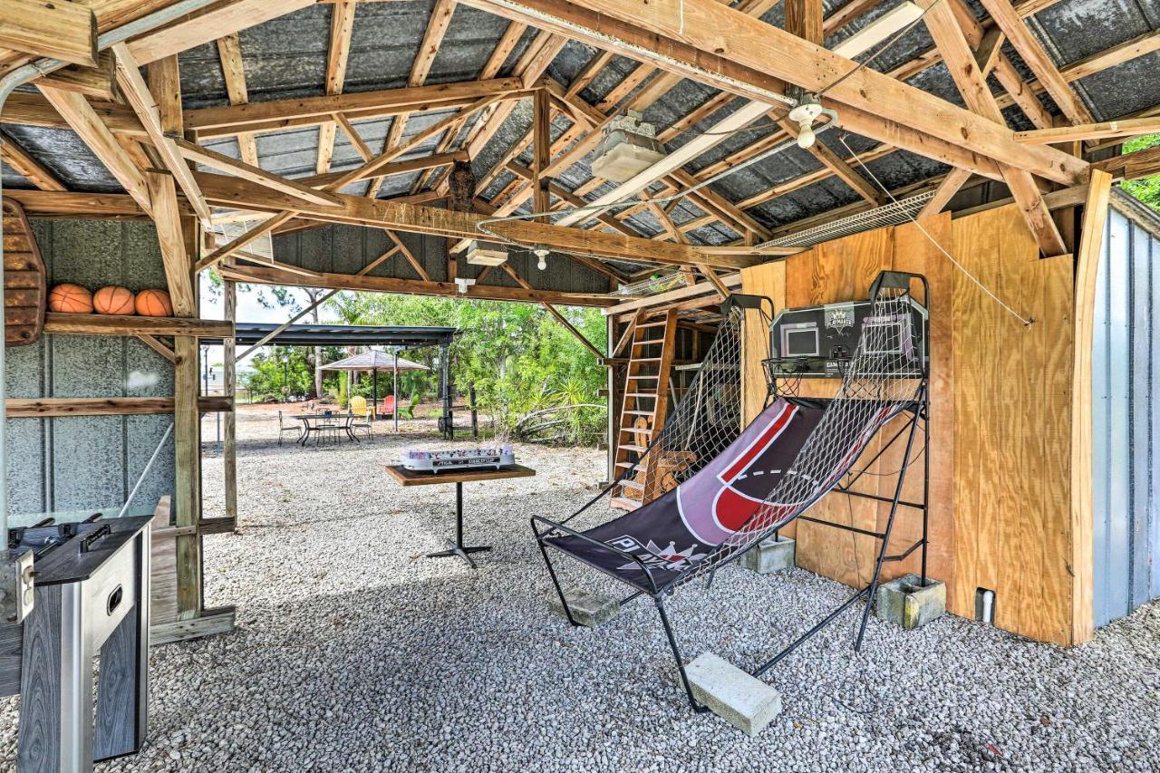 Authentic Clewiston Home With Outdoor Game Room ภายนอก รูปภาพ